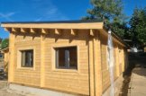 Dom drewniany letniskowy BERTA F (66 mm), 72 m² - z tarasem 18 m² i z garażem 20 m² customer 2