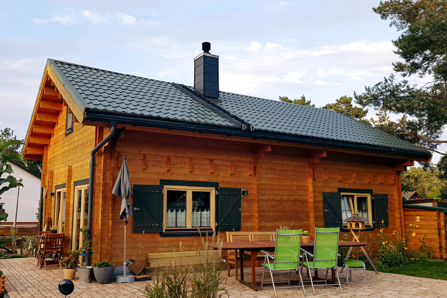 Domki-ogrodowe-jako-biuro-pracownia-i-strefa-relaksu